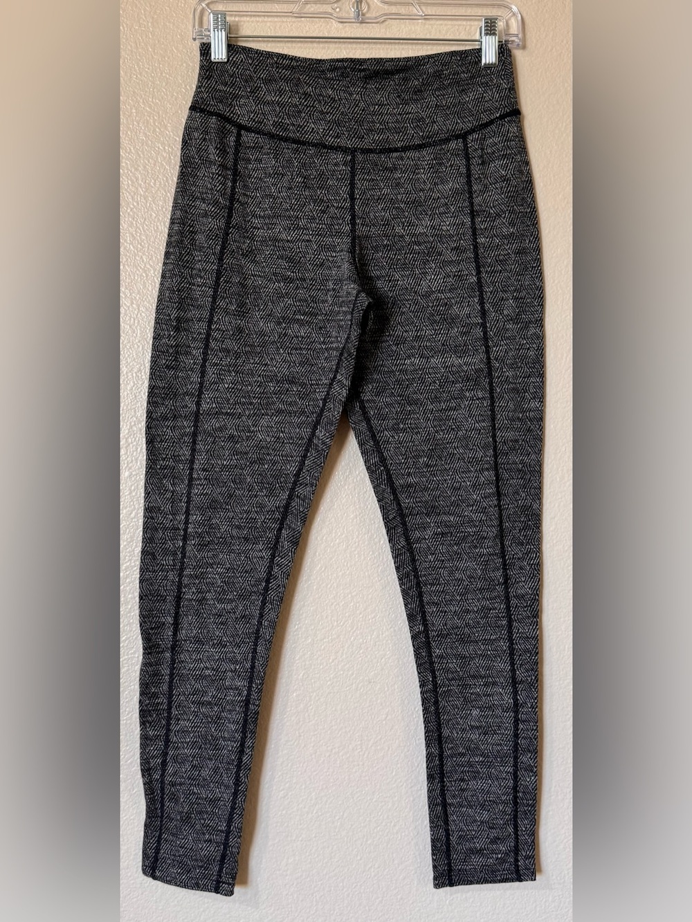 ExOfficio Black & White Geometric Knit Leggings